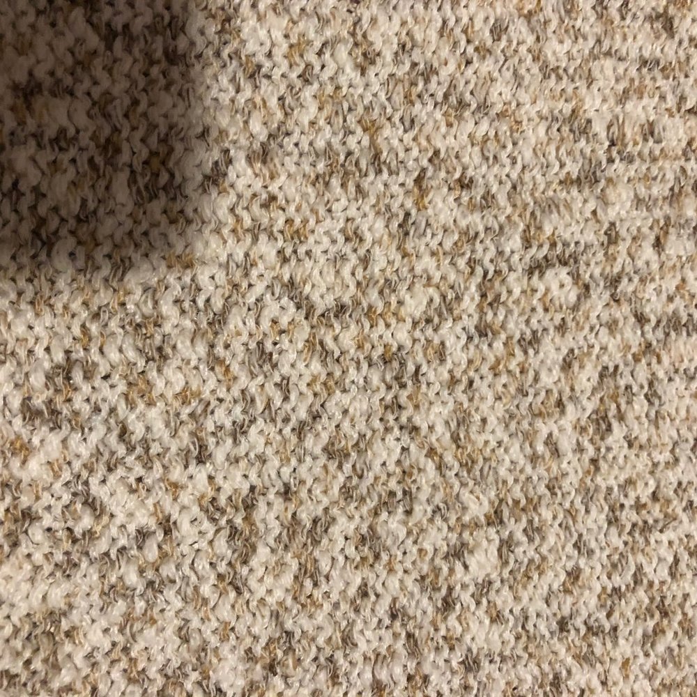 sweater - Picture 2 of 3